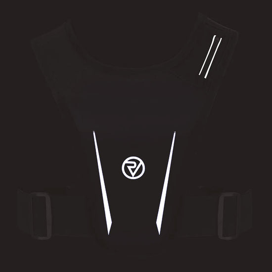 Reflective Running Vest Phone Holder — night mode