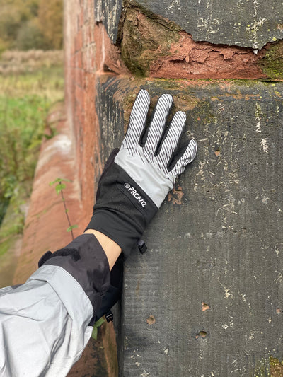 REFLECT360 Reflective Lightweight Running Gloves | Proviz