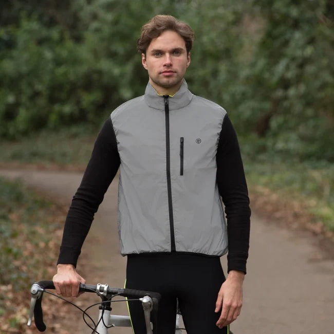 lifestyle Men's Reflective Reversible Cycling Gilet during the day