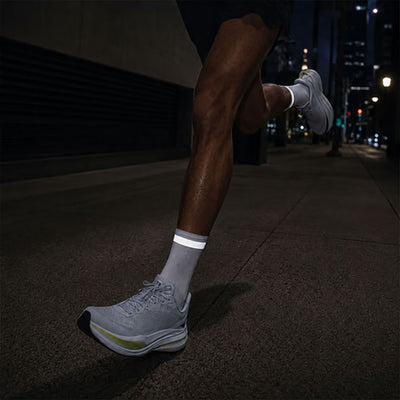lifestyle Reflective Running Socks - 3 Pack white at night
