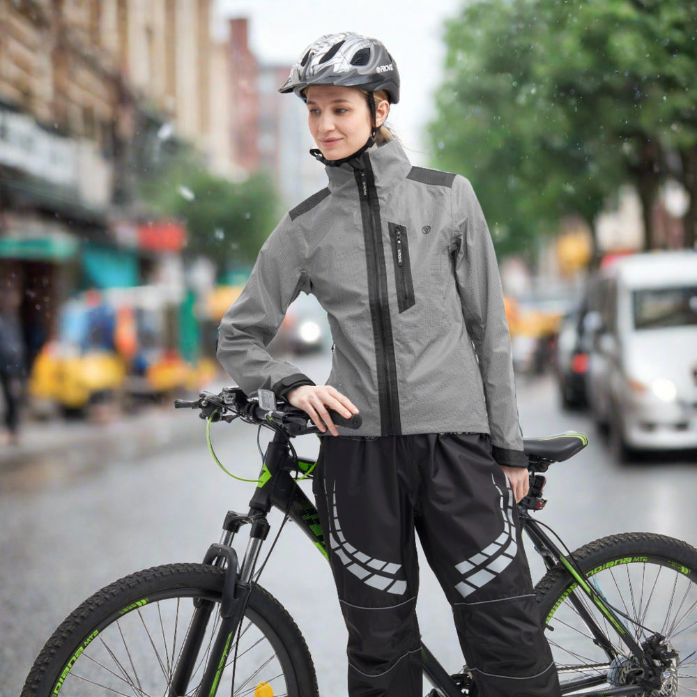 REFLECT360+ APEX Women’s 100% Reflective Cycling Jacket | Proviz